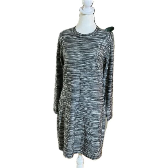Trina Turk Grey Striped Sweater Dress Size Medium - Picture 1 of 6